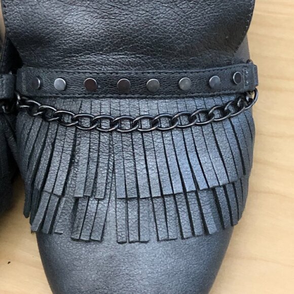 NINE WEST Utton Metallic Kiltie Pumps - Office Siren - Picture 9 of 13